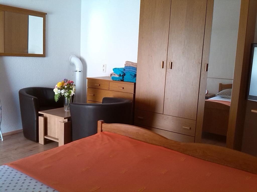 Apartments Batarilo ゴルニ・カリン 部屋 写真